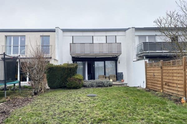 Prodej domu 100 m², pozemek 285 m², Saarbrücken, Země Sársko Prodej domu 100 m², pozemek 285 m², Saarbrücken, Země Sársko