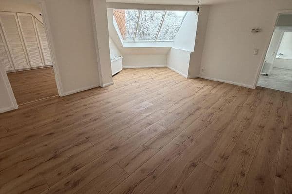 Pronájem bytu 3+1 152 m², Hohenzollerndamm, Berlin, Berlín Pronájem bytu 3+1 152 m², Hohenzollerndamm, Berlin, Berlín