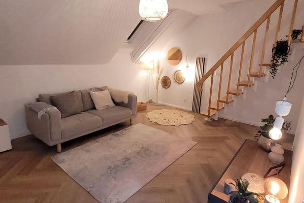 Prodej bytu 1+kk 42 m², Gerhart-Hauptmann-Allee 5a, Eichwalde Prodej bytu 1+kk 42 m², Gerhart-Hauptmann-Allee 5a, Eichwalde