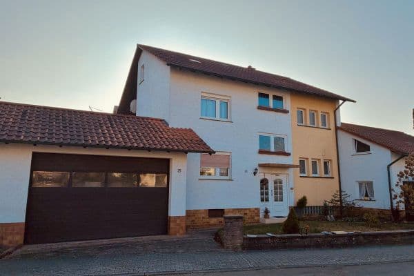 Prodej domu 165 m², pozemek 650 m², Sinsheim, Bádensko-Württembersko Prodej domu 165 m², pozemek 650 m², Sinsheim, Bádensko-Württembersko