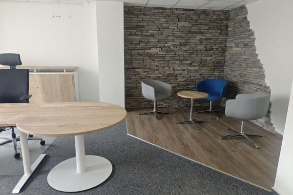 Pronájem kanceláře 124 m², Betzdorf Pronájem kanceláře 124 m², Betzdorf