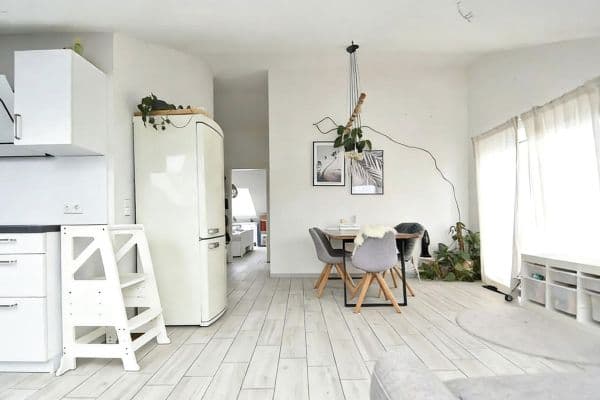 Pronájem bytu 4+1 71 m², Stuttgart-Plieningen Pronájem bytu 4+1 71 m², Stuttgart-Plieningen