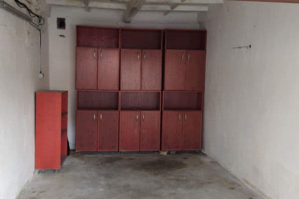 Prodej garáže 20 m², U Cihelny, Kladno Prodej garáže 20 m², U Cihelny, Kladno