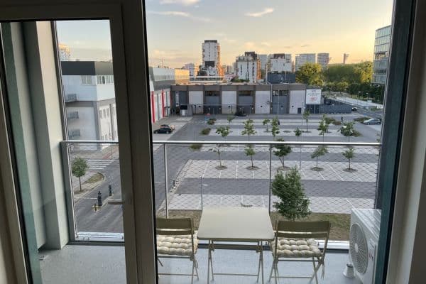 Pronájem bytu 1+1 34 m², Rožňavská, Nové Mesto Pronájem bytu 1+1 34 m², Rožňavská, Nové Mesto