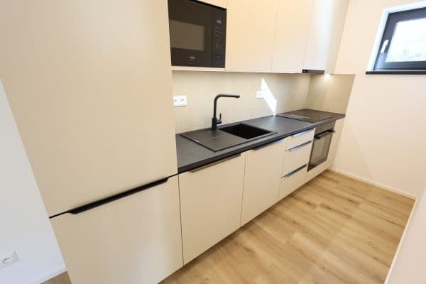Pronájem bytu 2+kk 54 m², Na Radosti, Praha Pronájem bytu 2+kk 54 m², Na Radosti, Praha