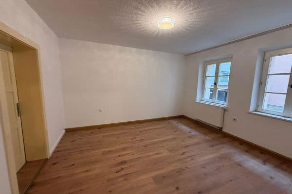 Pronájem bytu 2+1 62 m², Ludwigstr.48, Nürnberg Pronájem bytu 2+1 62 m², Ludwigstr.48, Nürnberg