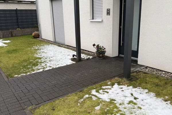 Pronájem bytu 3+1 104 m², Leichlingerstr. 1d, Leichlingen Pronájem bytu 3+1 104 m², Leichlingerstr. 1d, Leichlingen