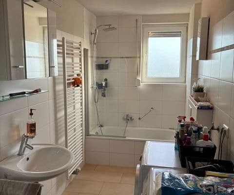 Pronájem bytu 3+1 82 m², Tulpenstr. 4, Schalksmühle-Heedfeld Pronájem bytu 3+1 82 m², Tulpenstr. 4, Schalksmühle-Heedfeld