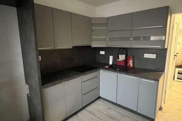 Pronájem bytu 3+1 67 m², Bílovecká, Opava Pronájem bytu 3+1 67 m², Bílovecká, Opava