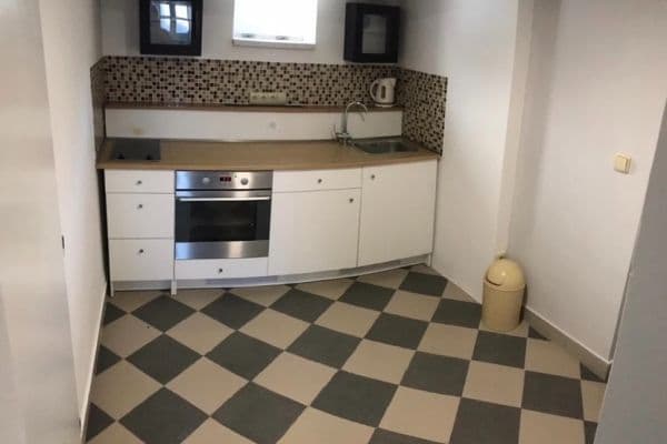 Pronájem bytu 2+1 51 m², Presslova, Ústí nad Labem Pronájem bytu 2+1 51 m², Presslova, Ústí nad Labem