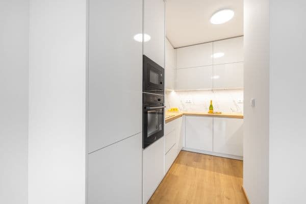 Prodej bytu 3+kk 87 m², Miroslava Hajna, Praha Prodej bytu 3+kk 87 m², Miroslava Hajna, Praha