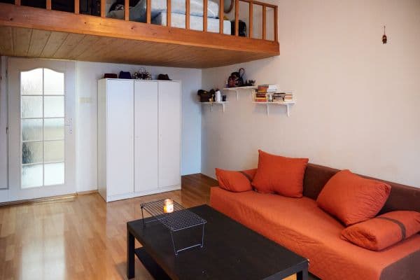 Pronájem bytu 1+1 44 m², Husitská, Praha Pronájem bytu 1+1 44 m², Husitská, Praha
