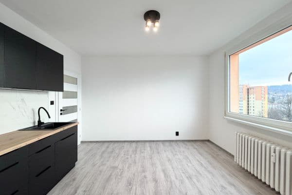 Pronájem bytu 1+1 37 m², Liberecká, Jablonec nad Nisou Pronájem bytu 1+1 37 m², Liberecká, Jablonec nad Nisou