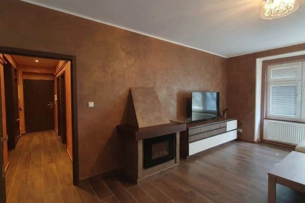 Prodej bytu 3+kk 78 m², Dukelských hrdinů, Kolín Prodej bytu 3+kk 78 m², Dukelských hrdinů, Kolín