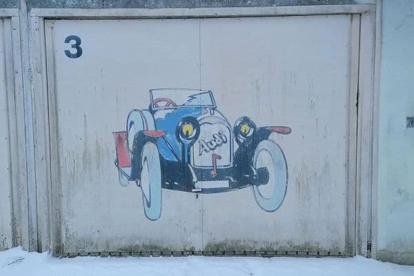 Pronájem garáže, Ludweilerstraße 18, Großrosseln, Země Sársko Pronájem garáže, Ludweilerstraße 18, Großrosseln, Země Sársko