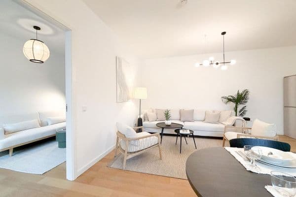 Prodej bytu 3+1 80 m², Berlin, Berlín Prodej bytu 3+1 80 m², Berlin, Berlín