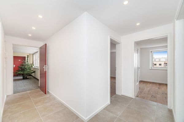 Prodej bytu 3+1 74 m², Germering, Bavorsko Prodej bytu 3+1 74 m², Germering, Bavorsko