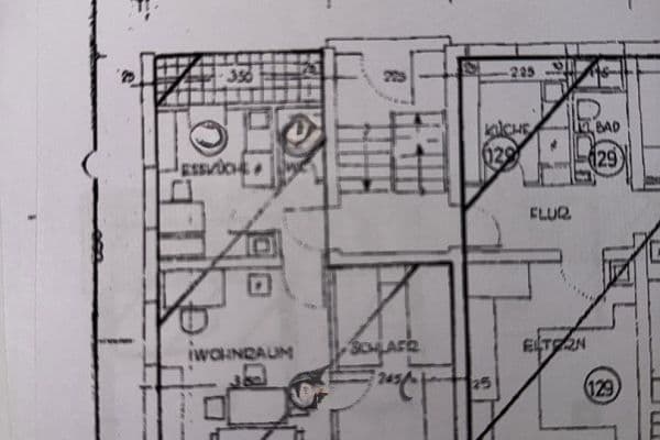 Pronájem bytu 2+1 36 m², Stuttgart Pronájem bytu 2+1 36 m², Stuttgart