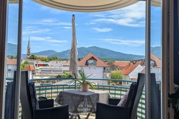 Prodej bytu 3+1 92 m², Müllheim Prodej bytu 3+1 92 m², Müllheim