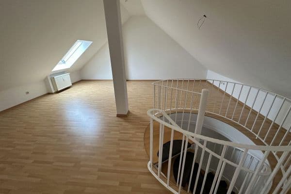 Pronájem bytu 3+kk 89 m², Offenbacher Straße, Dietzenbach Pronájem bytu 3+kk 89 m², Offenbacher Straße, Dietzenbach