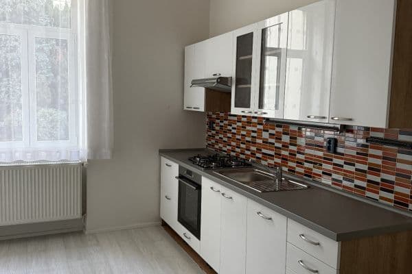 Pronájem bytu 2+kk 61 m², Havlíčkova, Plzeň, Plzeňský kraj Pronájem bytu 2+kk 61 m², Havlíčkova, Plzeň, Plzeňský kraj