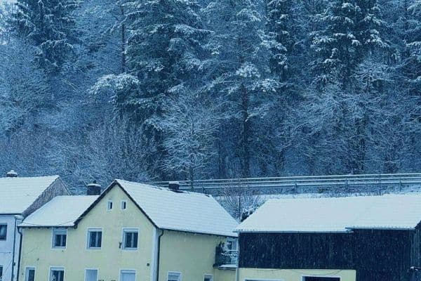 Prodej domu 145 m², pozemek 452 m², Altmannstein, Bavorsko Prodej domu 145 m², pozemek 452 m², Altmannstein, Bavorsko