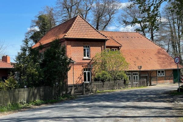 Pronájem domu 227 m², pozemek 550 m², An der Alpe 2, Neustadt a.Rbge. Pronájem domu 227 m², pozemek 550 m², An der Alpe 2, Neustadt a.Rbge.