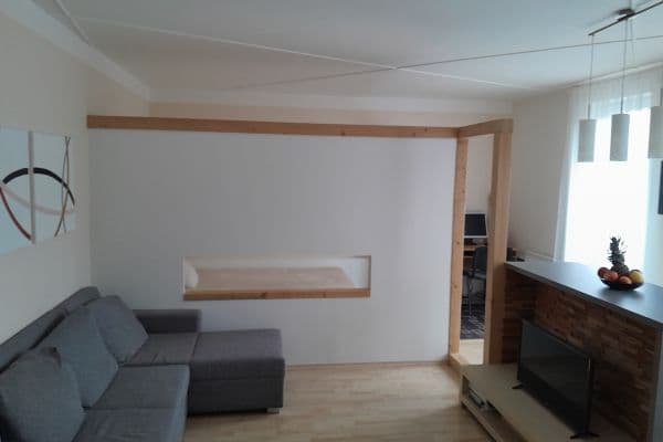 Pronájem bytu 1+kk 49 m², U Zátiší, Praha Pronájem bytu 1+kk 49 m², U Zátiší, Praha