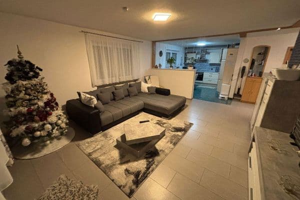 Pronájem bytu 4+1 98 m², Seewald Pronájem bytu 4+1 98 m², Seewald