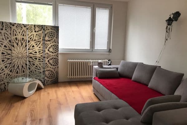 Prodej bytu 4+1 84 m², Renoirova, Praha Prodej bytu 4+1 84 m², Renoirova, Praha