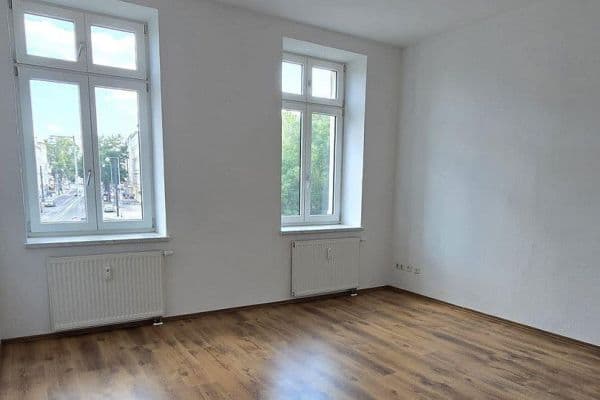 Pronájem bytu 2+1 54 m², Schönebecker Straße 35, Magdeburg Pronájem bytu 2+1 54 m², Schönebecker Straße 35, Magdeburg