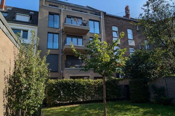 Pronájem bytu 2+1 76 m², Iltisstr. 69, Köln Pronájem bytu 2+1 76 m², Iltisstr. 69, Köln