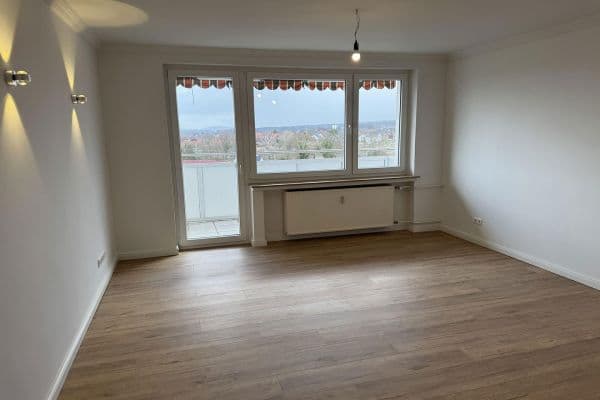 Prodej bytu 3+1 80 m², Barsinghausen Prodej bytu 3+1 80 m², Barsinghausen