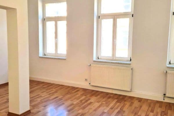 Pronájem bytu 3+1 69 m², Kantstraße 32, Wurzen Pronájem bytu 3+1 69 m², Kantstraße 32, Wurzen