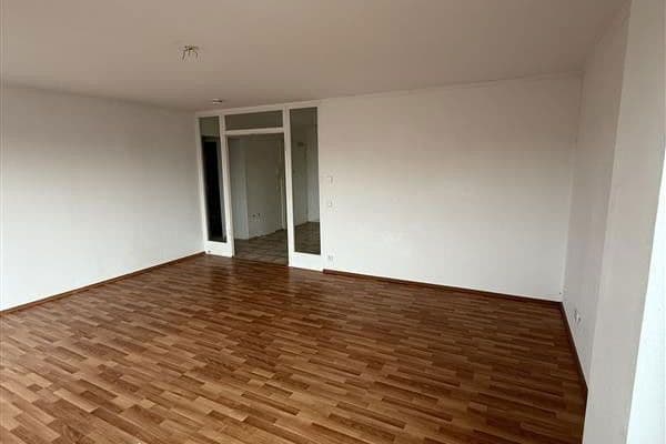 Pronájem bytu 3+1 89 m², Horkheimer Straße 1, Falkensee Pronájem bytu 3+1 89 m², Horkheimer Straße 1, Falkensee