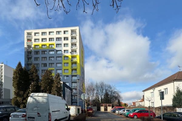 Prodej bytu 3+1 98 m², Dr. Horákové, Poděbrady Prodej bytu 3+1 98 m², Dr. Horákové, Poděbrady