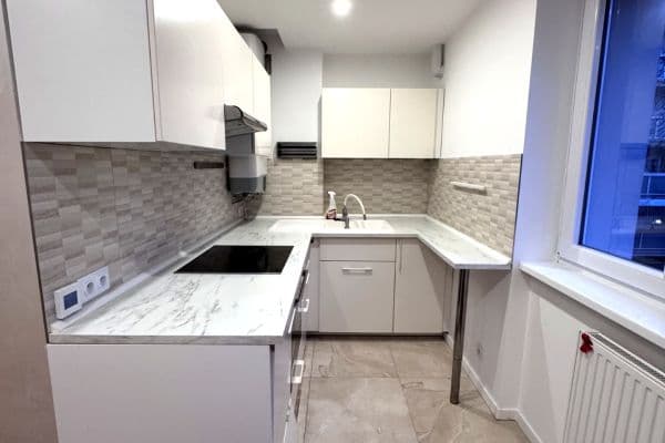 Pronájem bytu 2+1 62 m², Vašíčkova, Kladno Pronájem bytu 2+1 62 m², Vašíčkova, Kladno