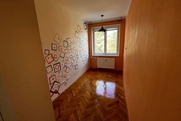 Pronájem bytu 3+1 64 m², Něvská, Praha Pronájem bytu 3+1 64 m², Něvská, Praha