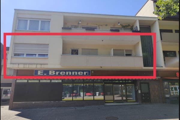 Pronájem bytu 4+1 121 m², Berliner Platz 8, Sindelfingen Pronájem bytu 4+1 121 m², Berliner Platz 8, Sindelfingen