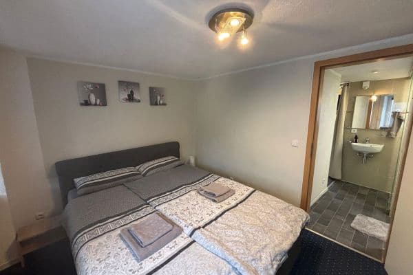 Pronájem bytu 2+1 34 m², Trier Feyen/Weismark, Porýní-Falc Pronájem bytu 2+1 34 m², Trier Feyen/Weismark, Porýní-Falc