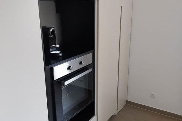 Pronájem bytu 3+1 75 m², Feldbergstraße 9, Frankfurt am Main, Hessen Pronájem bytu 3+1 75 m², Feldbergstraße 9, Frankfurt am Main, Hessen