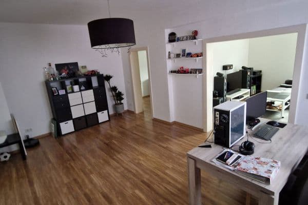 Pronájem bytu 3+1 95 m², Moerser Str. 1, Meerbusch Pronájem bytu 3+1 95 m², Moerser Str. 1, Meerbusch