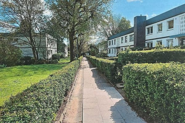 Pronájem bytu 3+kk 100 m², Vogt-Groth-Weg, Hamburg Pronájem bytu 3+kk 100 m², Vogt-Groth-Weg, Hamburg