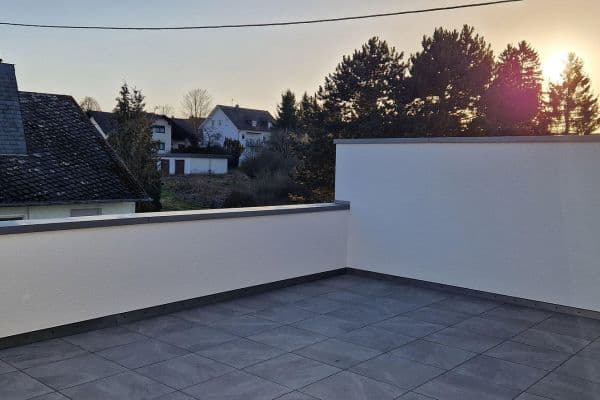 Pronájem bytu 3+1 82 m², Am Guldenbach 60a-60b, Rheinböllen Pronájem bytu 3+1 82 m², Am Guldenbach 60a-60b, Rheinböllen