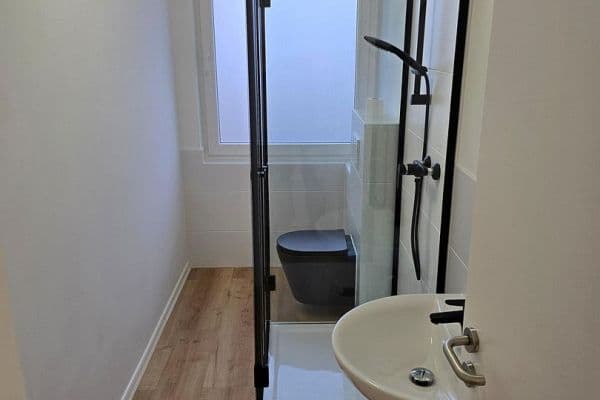 Pronájem bytu 2+1 50 m², Tilsiter Straße 3, Heiligenhaus Pronájem bytu 2+1 50 m², Tilsiter Straße 3, Heiligenhaus