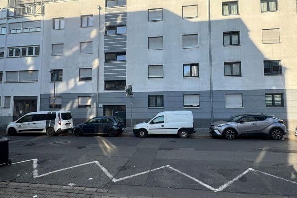 Prodej bytu 3+1 80 m², Landgrafenstrasse 1-3, Offenbach Prodej bytu 3+1 80 m², Landgrafenstrasse 1-3, Offenbach