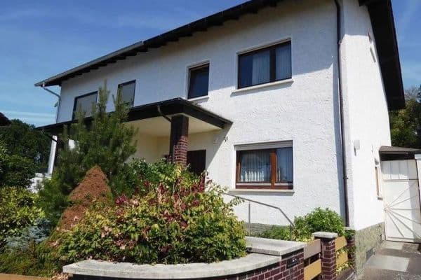 Prodej domu 161 m², pozemek 504 m², Bruchköbel Prodej domu 161 m², pozemek 504 m², Bruchköbel