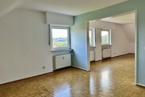 Pronájem bytu 3+kk 98 m², Saarbrücken, Země Sársko Pronájem bytu 3+kk 98 m², Saarbrücken, Země Sársko