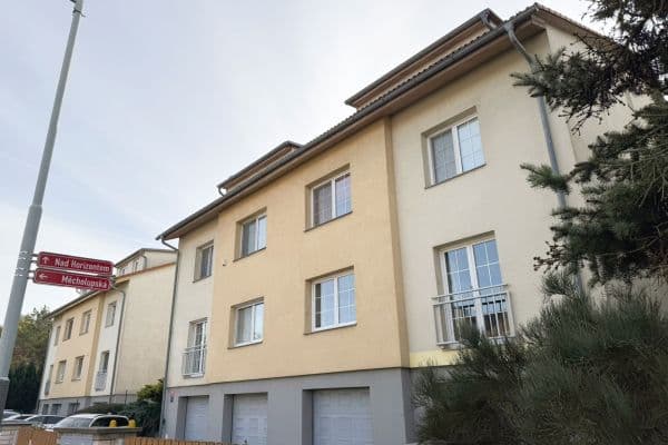 Prodej bytu 3+kk 89 m², Pod Areálem, Praha Prodej bytu 3+kk 89 m², Pod Areálem, Praha