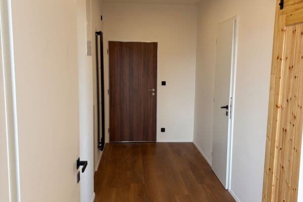 Pronájem bytu 2+kk 56 m², Na Farkáně Ⅲ, Praha Pronájem bytu 2+kk 56 m², Na Farkáně Ⅲ, Praha